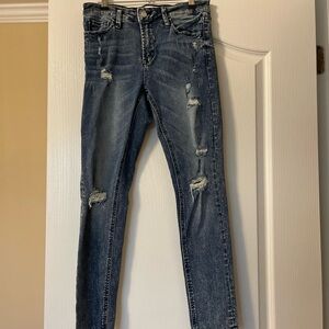 Vervet Distressed Blue Jeans